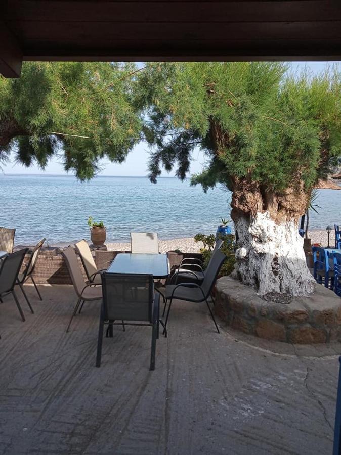 Beachfront Apartment Kato Закрос Екстер'єр фото