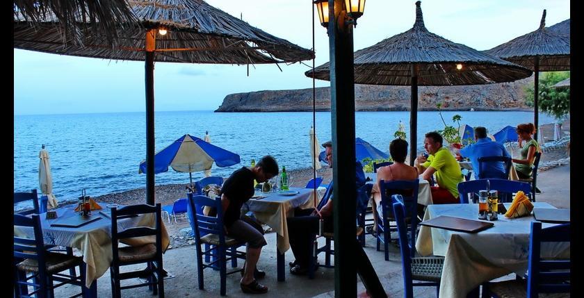 Beachfront Apartment Kato Закрос Екстер'єр фото